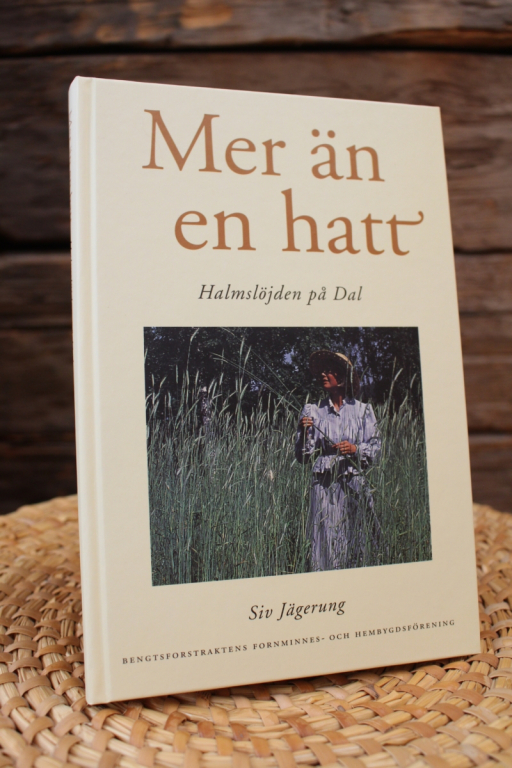 Bok - Mer än en hatt